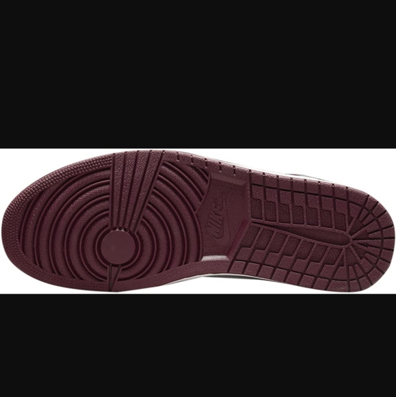 NIB AUTHENTIC Nike Men's Air Jordan 1 Retro High Bordeaux/White-metallic Silver - Picture 16 of 16